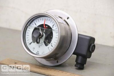 Pressure gauge with contact device Wika 233.50.100 16 bar