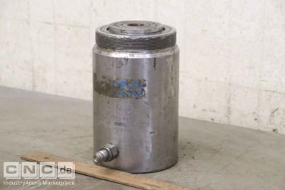 Kurzhub-Schwerlastzylinder 60 t Bahco CR 60-100  800 bar