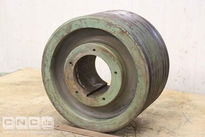 V-belt pulley with 8 grooves Guss SPC 360-8 (22 mm)