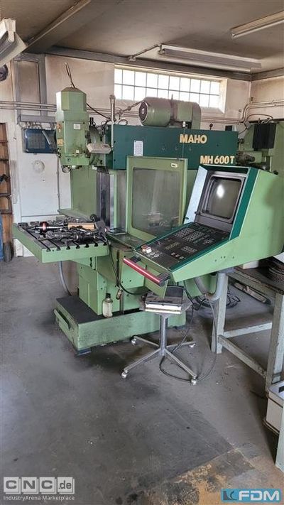 Universal Milling Machine MAHO MH 600 T
