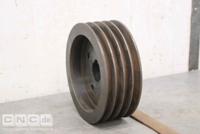V-belt pulley 4-groove Guss Ø220 mm  (17 mm)