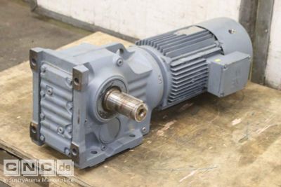 Geared motor 5.5 kW 62 rpm SEW-Eurodrive K77 DV132S4/BMG/HR/TH