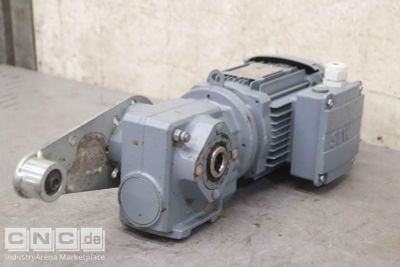 Getriebemotor 0,55 kW 72 U/min SEW-Eurodrive SA37 DRS71M4