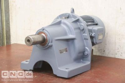 Gear motor 1.5 kW 28 rpm Bauer D 166/1461