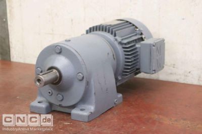 Getriebemotor 1,5 kW 66 U/min SEW-Eurodrive R60DT90L4