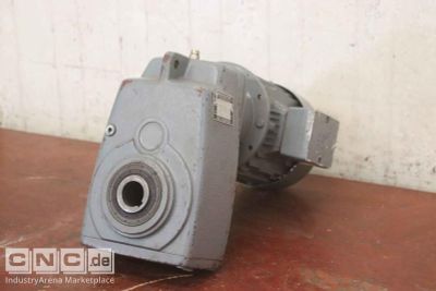 Getriebemotor 0,75 kW 100 U/min Nord SK 1282A-80 L/4  SK 80 L/4