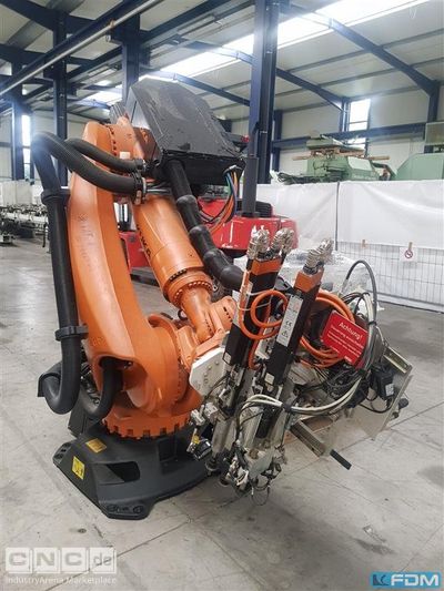 Industrial robots for general industrial applications  KUKA KR 150