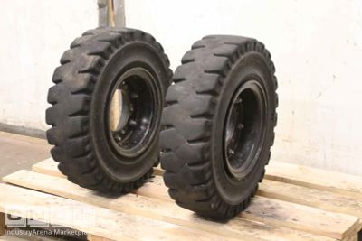 Solid rubber tires 2 pieces Orca 6.50-10  RIM 5.00F-10