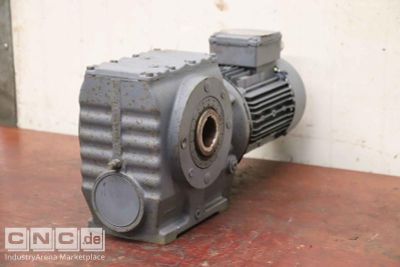 Gear motor 0.25 kW 3.6 rpm SEW-Eurodrive** SA67 DT80N8