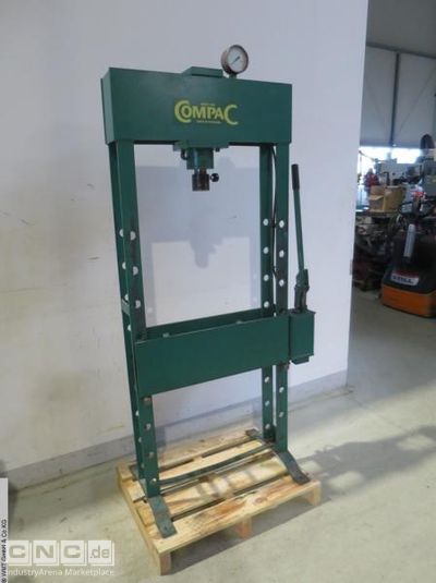COMPAC HP 25J
