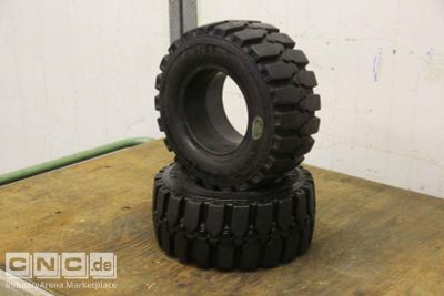 Solid rubber tires 2 pieces Gumasol 140/55-6