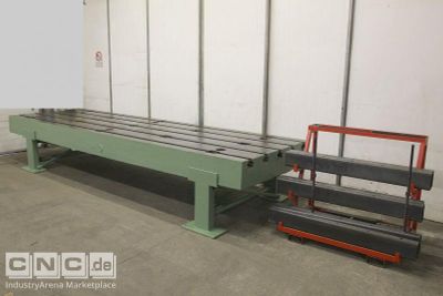 Clamping plate with T-slots unbekannt 4930/1465/H850 mm
